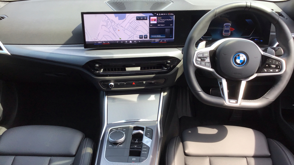 BMW 3 Series Saloon WK26EEJ Grey #4
