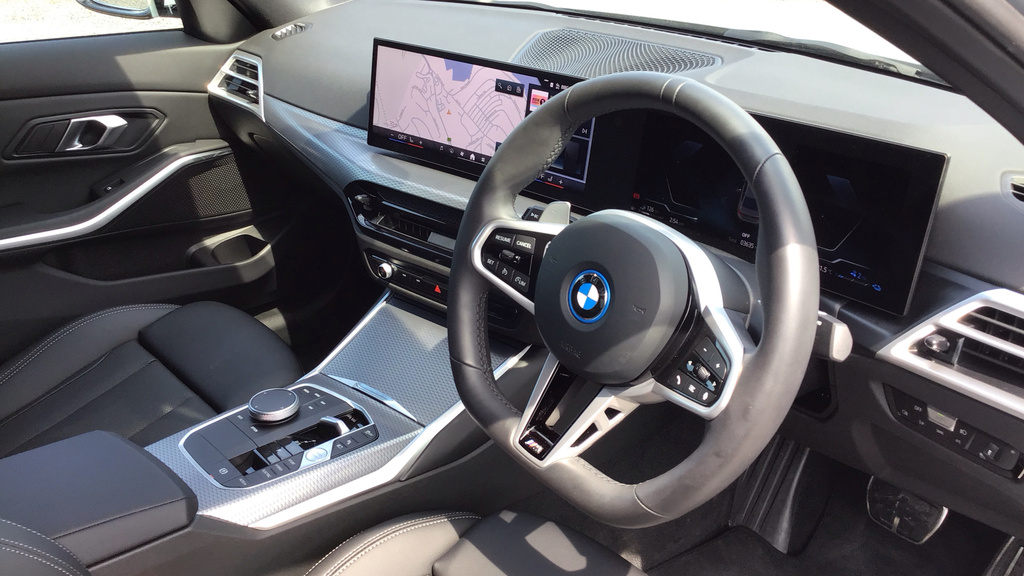 BMW 3 Series Saloon WK26EEJ Grey #6