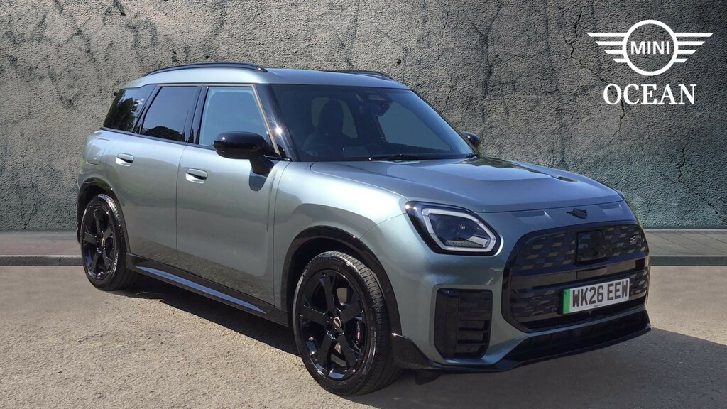 Mini Countryman Electric Green