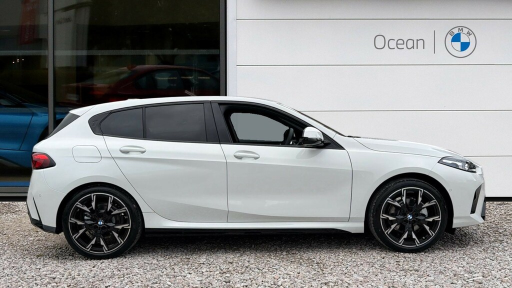 BMW 1 Series Sports WA26KYV White #3