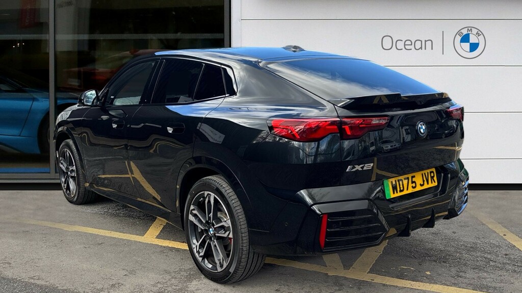 BMW iX2 Suv Black #2
