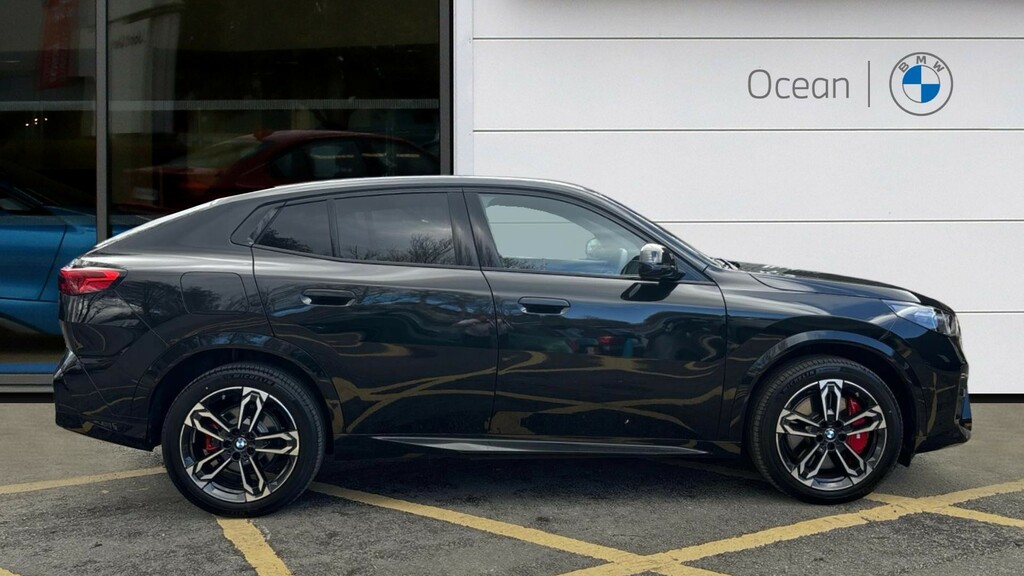 BMW iX2 Suv Black #3