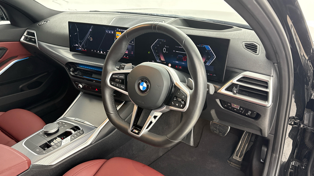 BMW 3 Series Estate Black #6