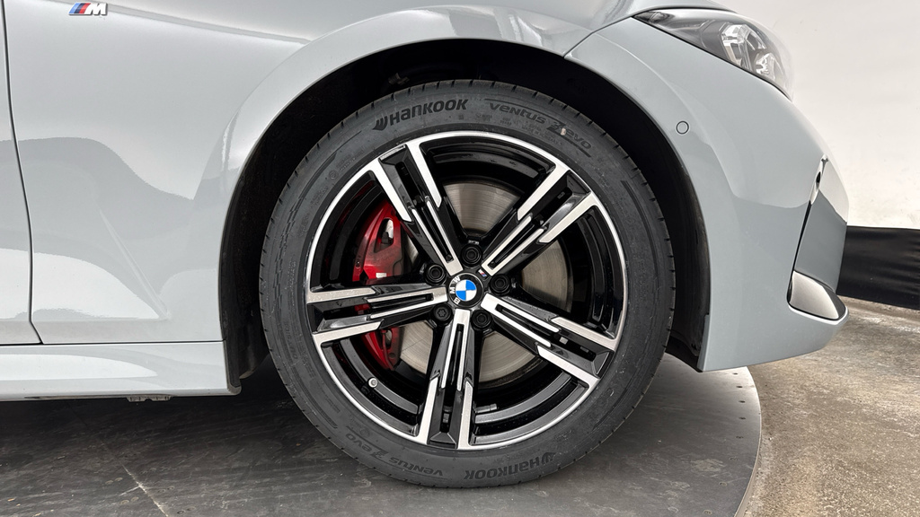 BMW 3 Series   #14
