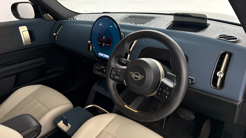 Mini Countryman Electric YG74VDO Black #6