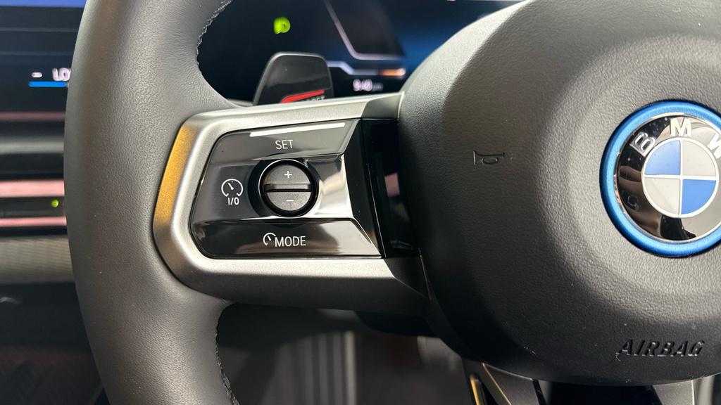 BMW i5 Saloon Grey #17