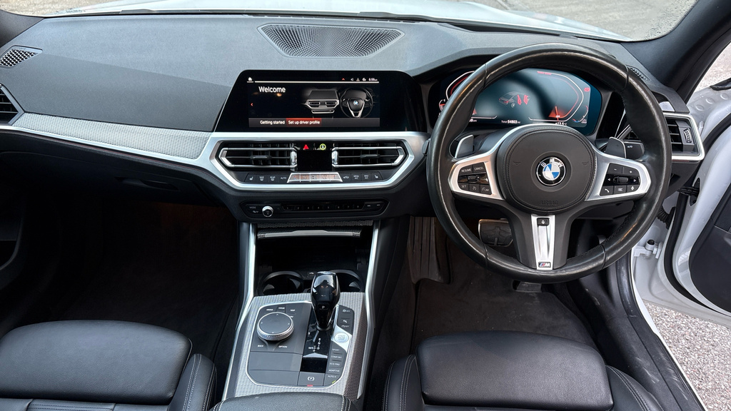 BMW 3 Series Saloon YD19ZPA White #4