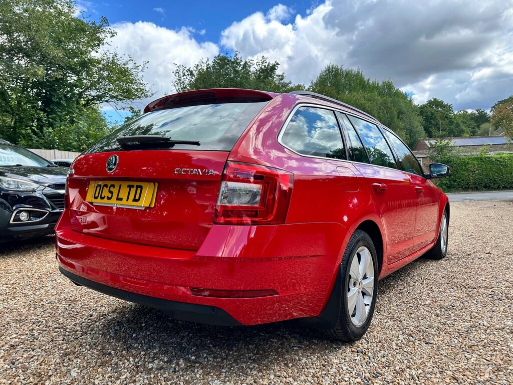Skoda Octavia 1.6 Tdi Se Technology Euro 6 Ss Red #4