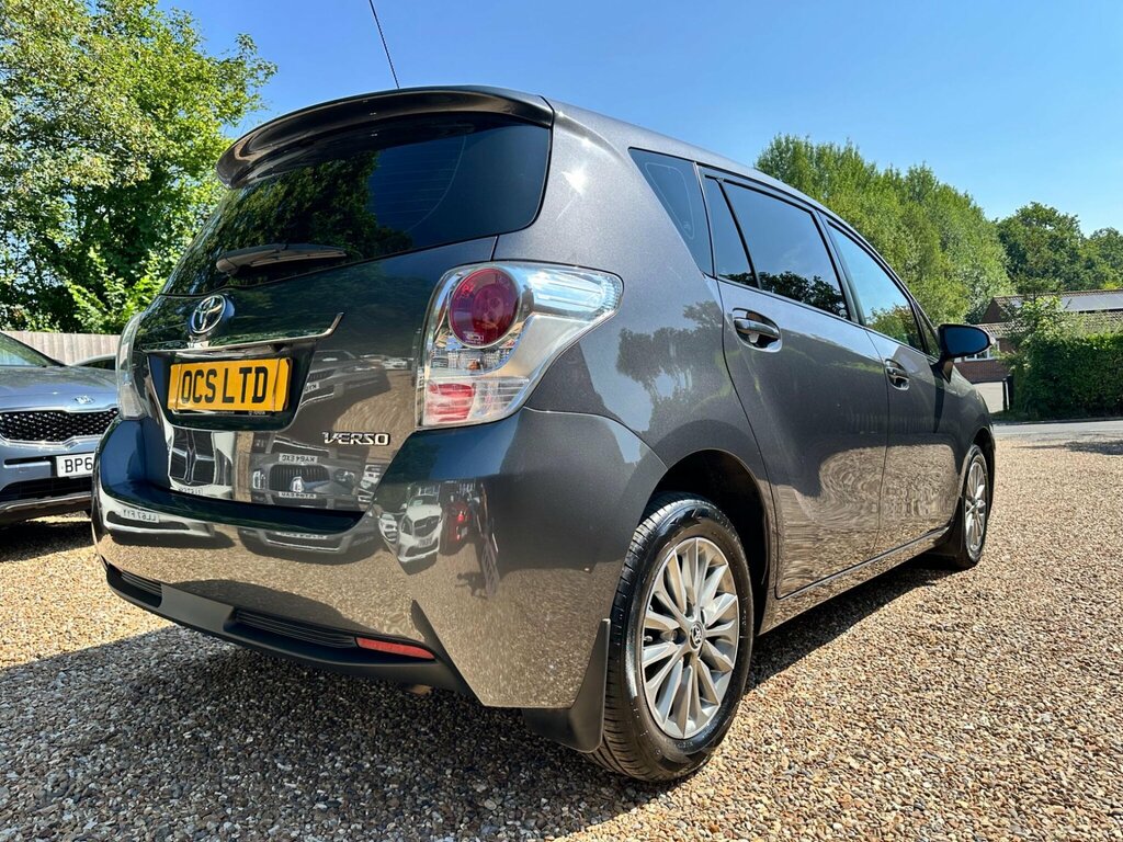 Toyota Verso 1.8 V-matic Icon Multidrive S Euro 6 7 Seat Grey #4