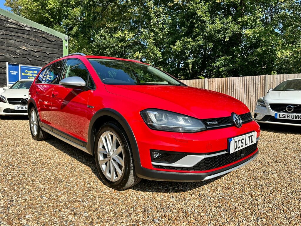 Volkswagen Golf Alltrack 2.0 Tdi Bluemotion Tech Alltrack Dsg 4Motion Euro Red