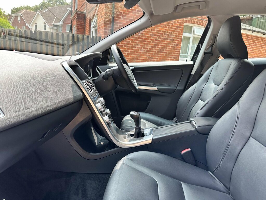 Volvo XC60 2L Se Nav Black #15