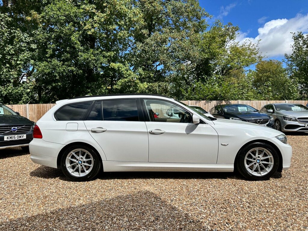 BMW 3 Series 2.0 320I Se Touring White #3