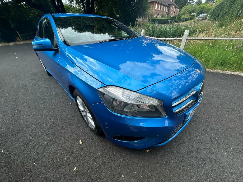 Mercedes-Benz A Class 1.8 A180 Cdi Blueefficiency Se Hatchback Diese Blue #3