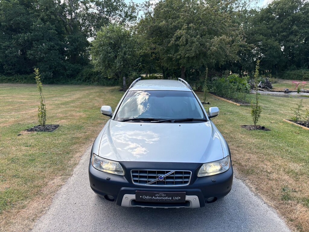 Volvo XC70  Green #7