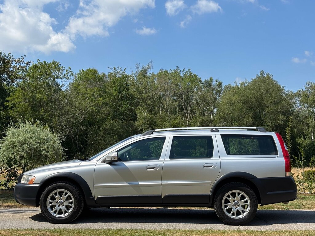 Volvo XC70  Green #18