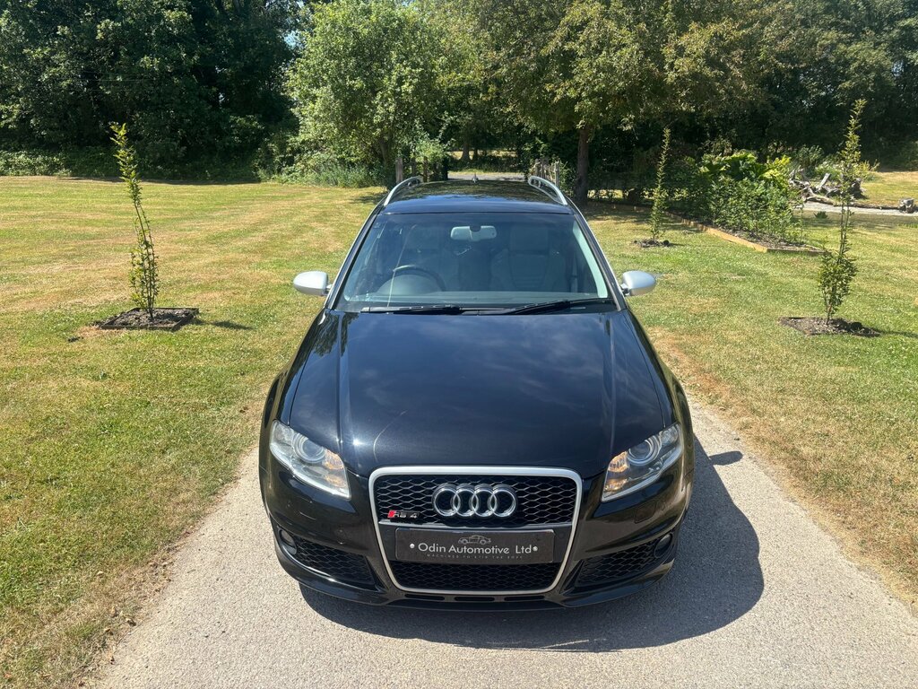 Audi RS4 Avant Estate Silver #7