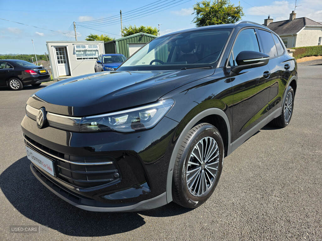 Volkswagen Tiguan 2.0 Tdi Match Dsg GMZ8949 Black #4