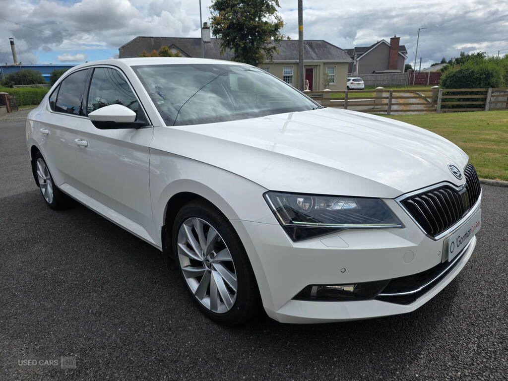 Skoda Superb 2.0 Tdi Cr Se L Executive Dsg 7 Speed PRZ5958 White