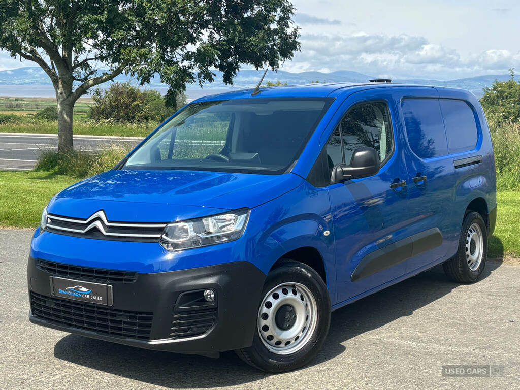 Citroen Berlingo 1.6 Bluehdi 950Kg Worker 100Ps Start Stop Blue