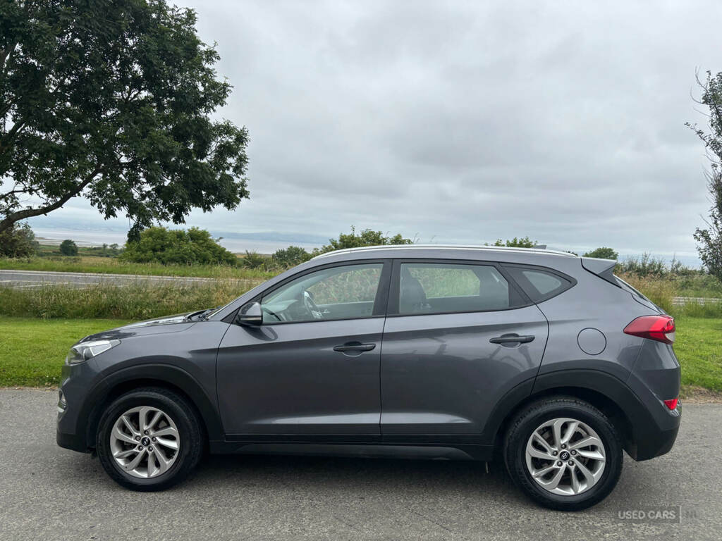Hyundai Tucson 1.7 Crdi Blue Drive Se Nav 2Wd RK66WZL Grey #3