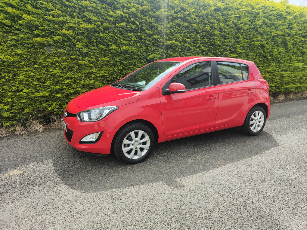 Hyundai I20 Active 3-Door Genuine Low Mileage, 35 Road Tax White #6