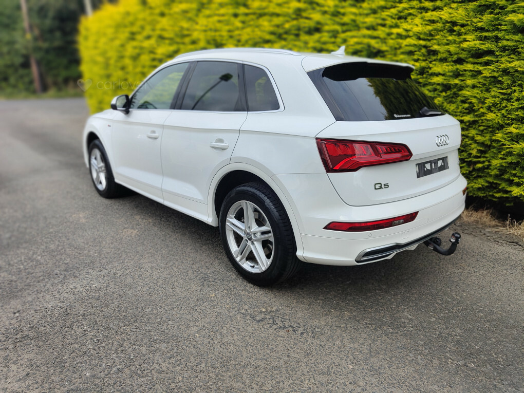 Audi Q5 2L Vorsprung Black #8