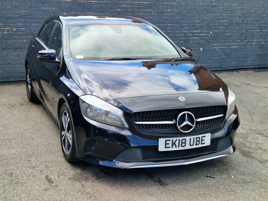 Mercedes-Benz A Class 1.5 A180d Se Euro 6 Ss Black #2