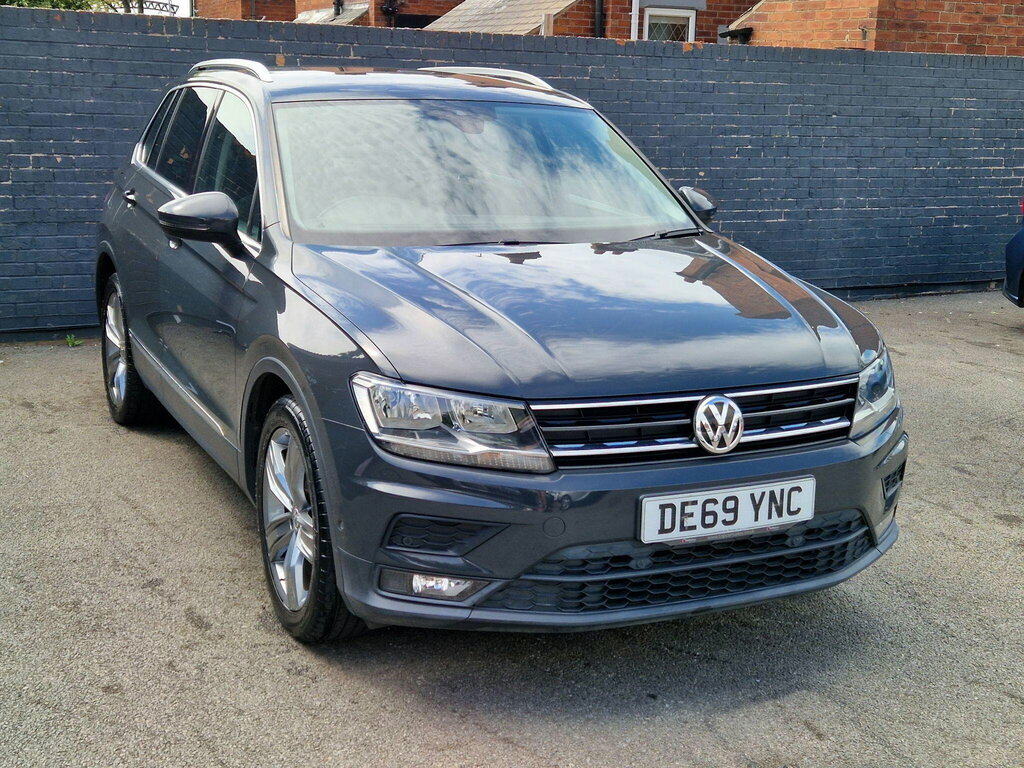 Volkswagen Tiguan 1.5 Tsi Evo Match Euro 6 Ss DE69YNC Grey #2