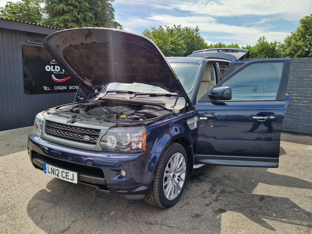 Land Rover Range Rover Sport 3L Sport White #12