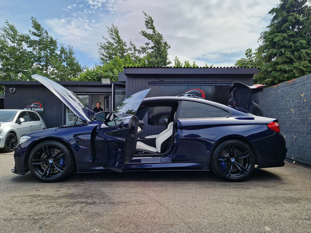 BMW M4 3L Null Black #13