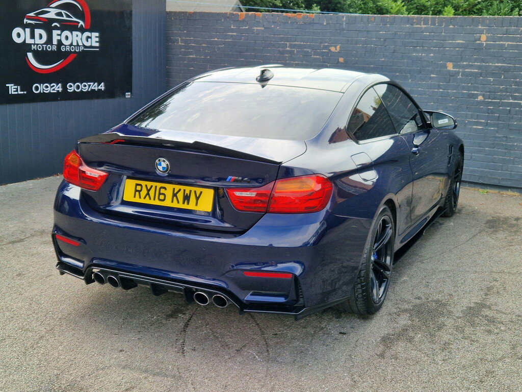 BMW M4 3L Null Black #9