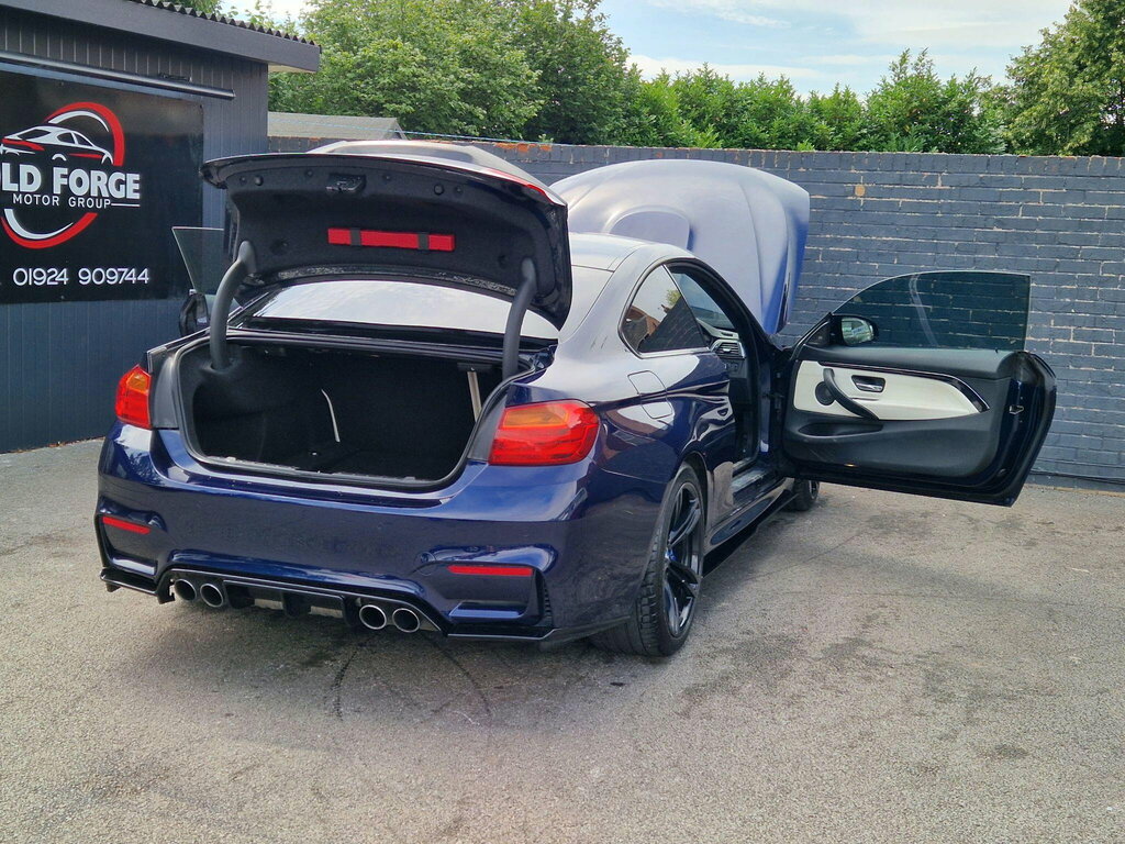 BMW M4 3L Null Black #19