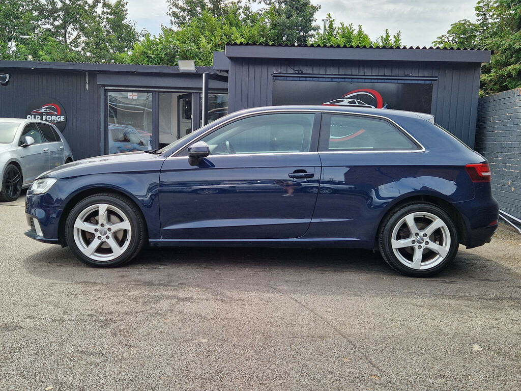 Audi A3 1.5 Tfsi Cod Sport Euro 6 Ss YG67ZHV Blue #5