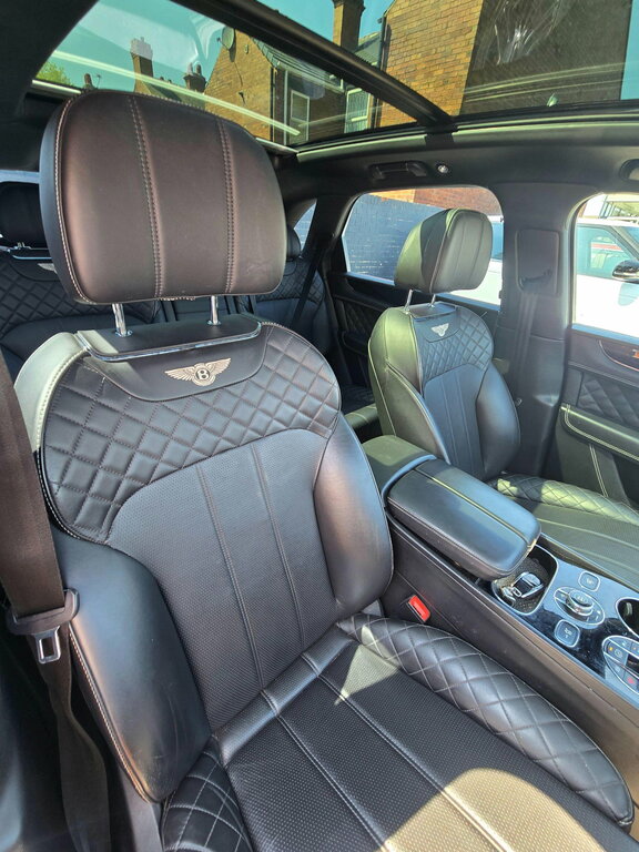 Bentley Bentayga 6.0 W12 Silver #28