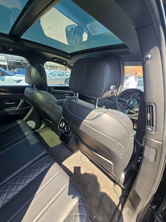 Bentley Bentayga 6.0 W12 Silver #32