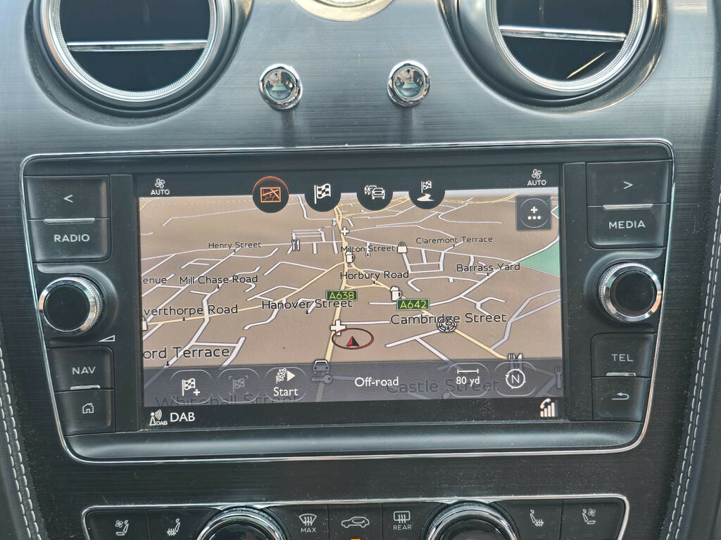 Bentley Bentayga 6.0 W12 Silver #24