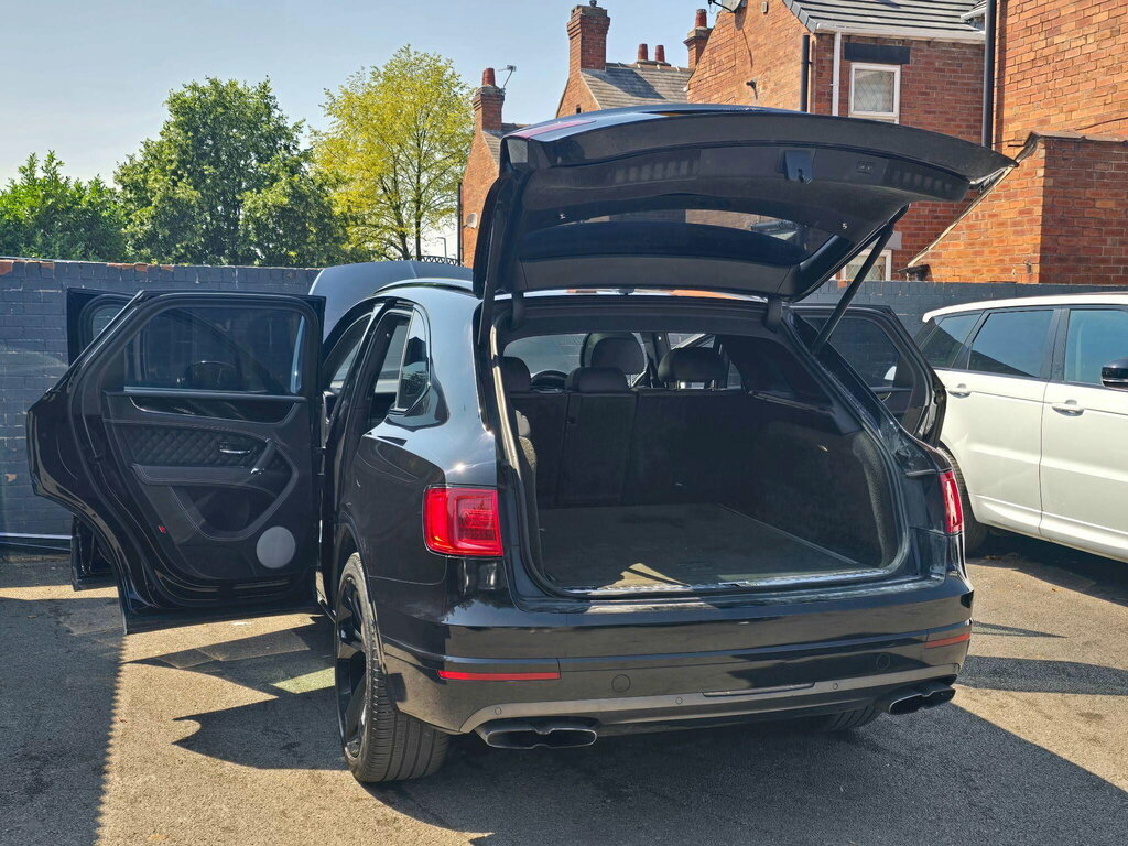 Bentley Bentayga 6.0 W12 Silver #17
