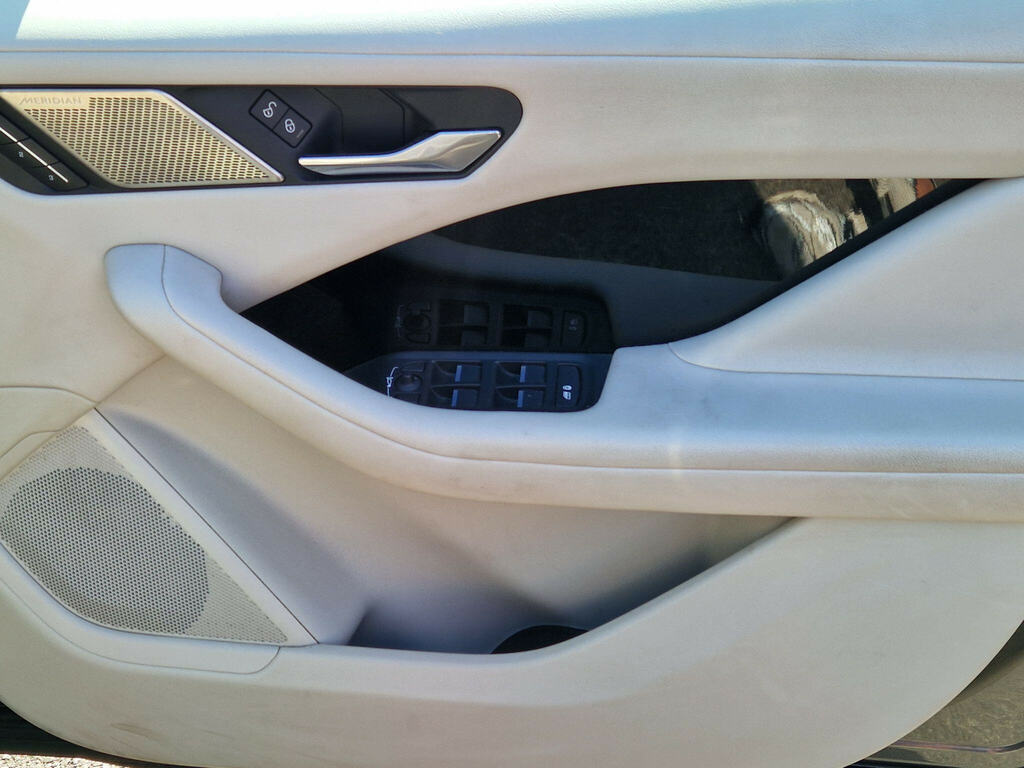 Jaguar I-Pace 400 90Kwh Se 4Wd SH69NKM White #29
