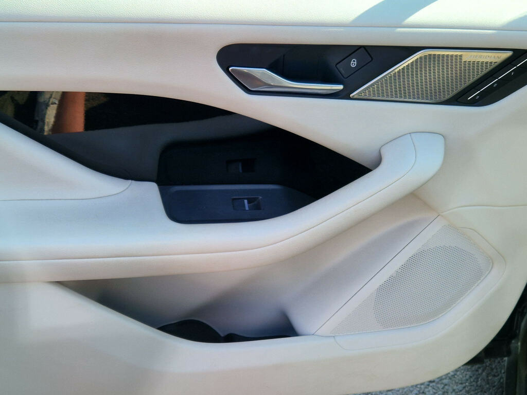 Jaguar I-Pace 400 90Kwh Se 4Wd SH69NKM White #37