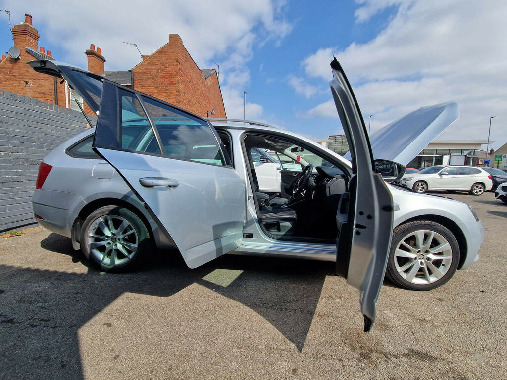 Skoda Octavia 2.0 Tsi Vrs Grey #20