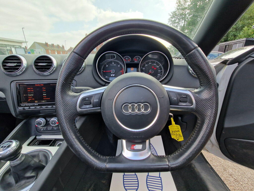 Audi TT 2.0 Tdi Quattro S Line 168 Bhp White #38