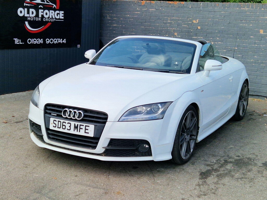 Audi TT 2.0 Tdi Black Edition Roadster Quattro Euro 5 White #4