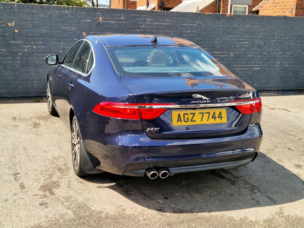 Jaguar XF 2.0D Portfolio Euro 6 Ss Blue #6