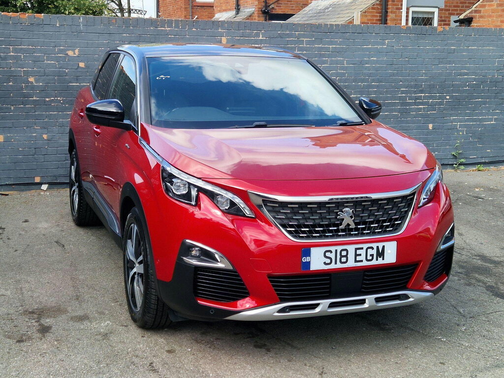 Peugeot 3008 1.2 Puretech Gt Line Euro 6 Ss Red #2