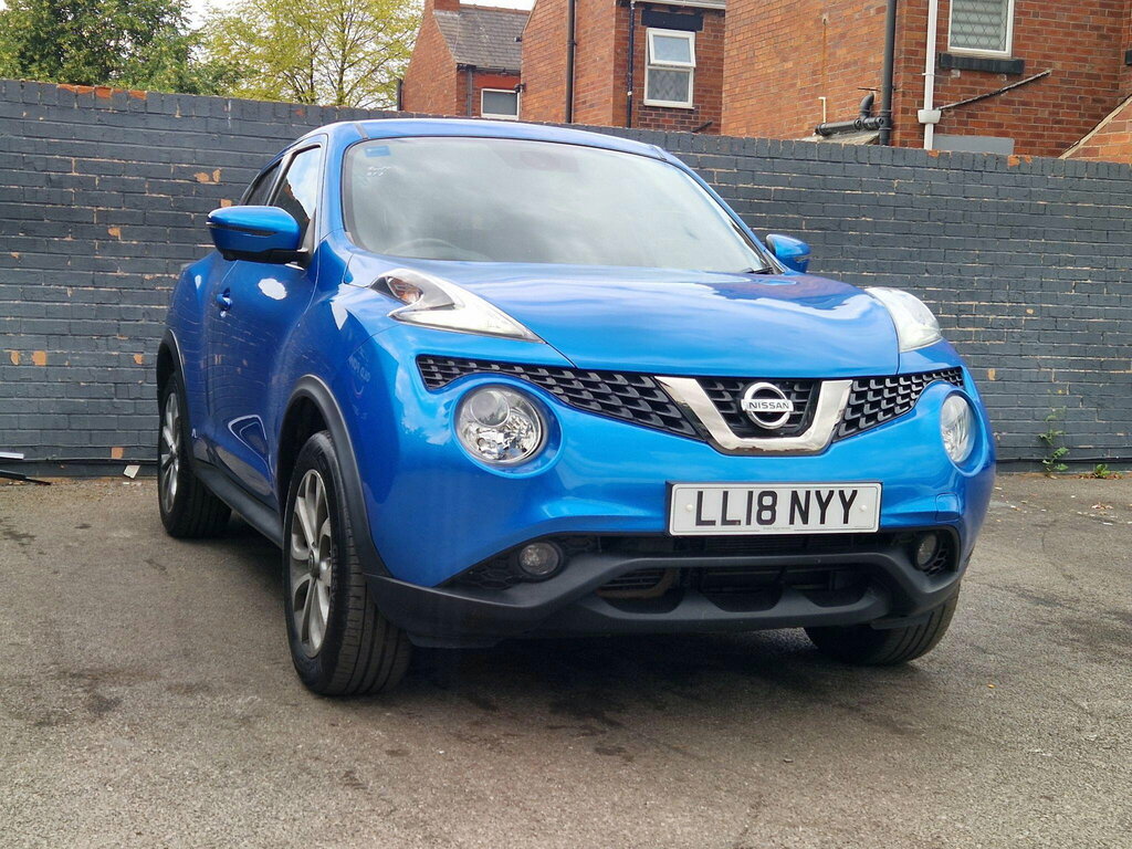 Nissan Juke  Red #13