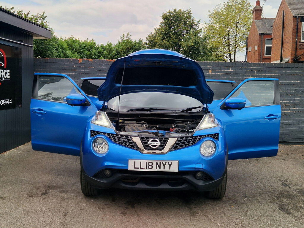 Nissan Juke  Red #10