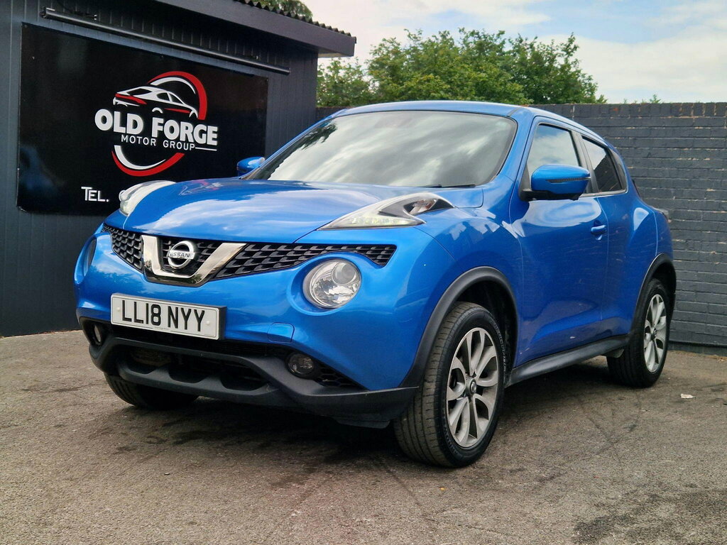 Nissan Juke  Red #15