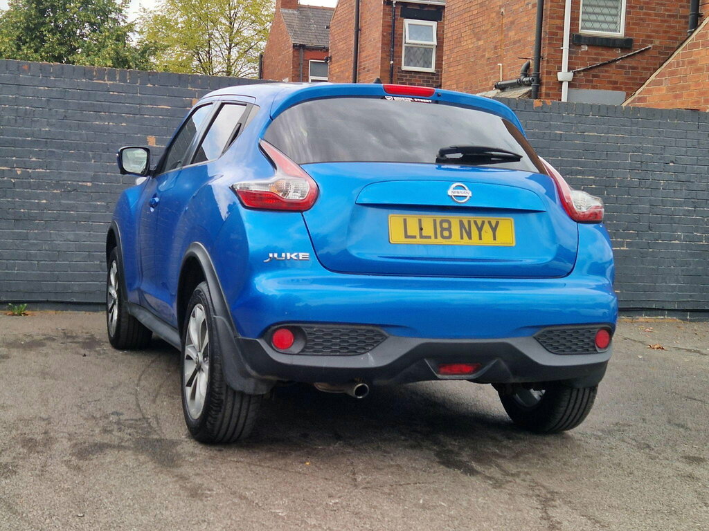 Nissan Juke  Red #20