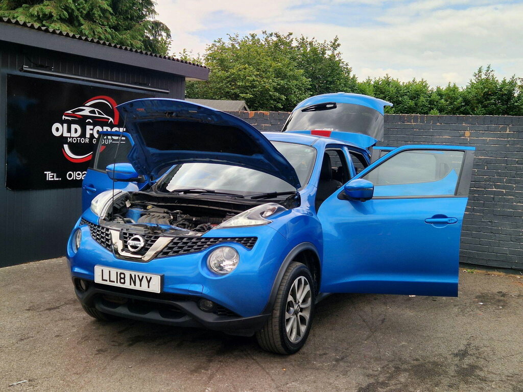 Nissan Juke  Red #11