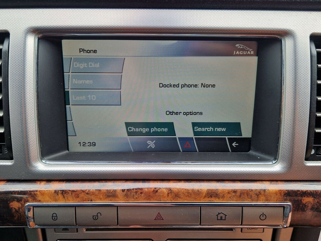 Jaguar XF V6 S Portfolio White #48